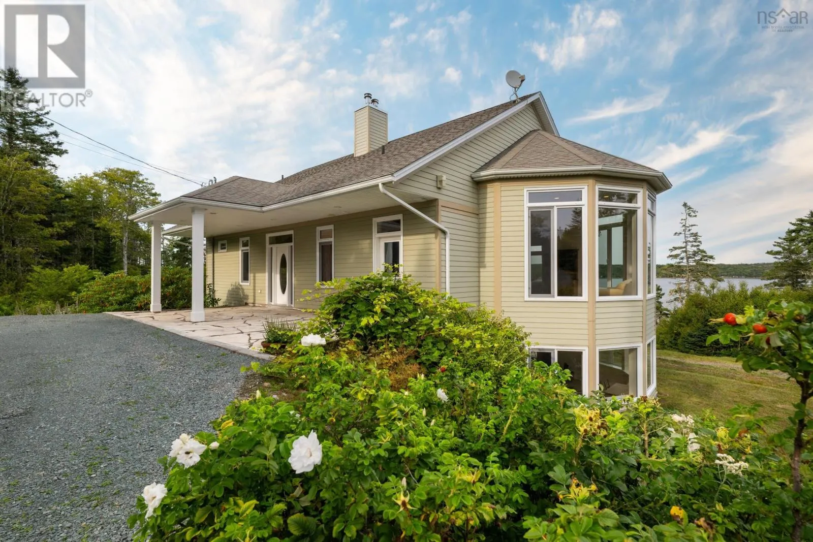 43 Bayview Crescent