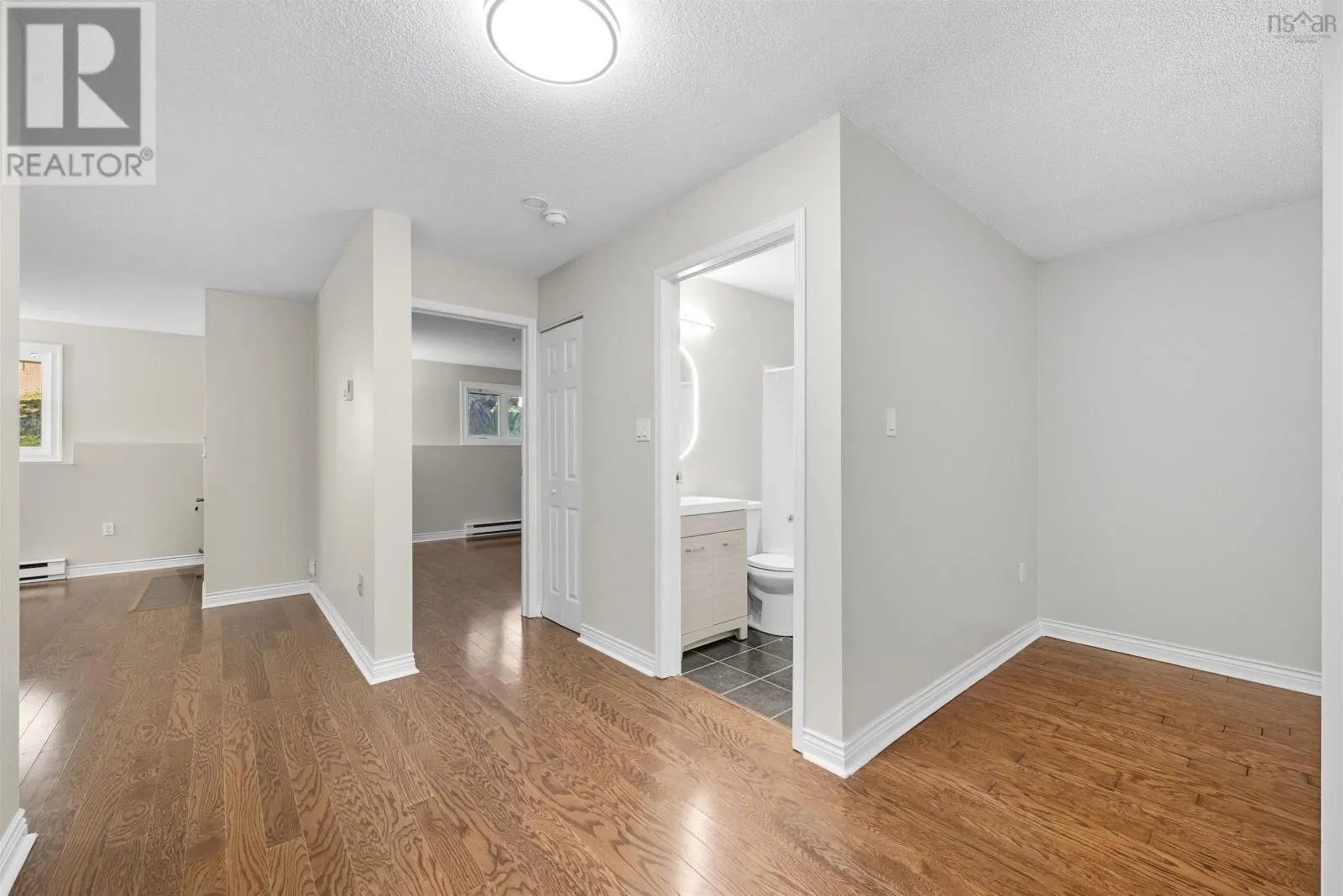 218 3700 John Parr Drive