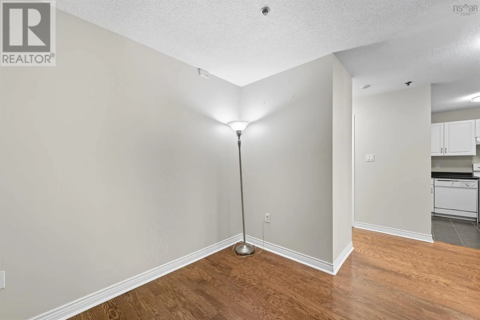 218 3700 John Parr Drive