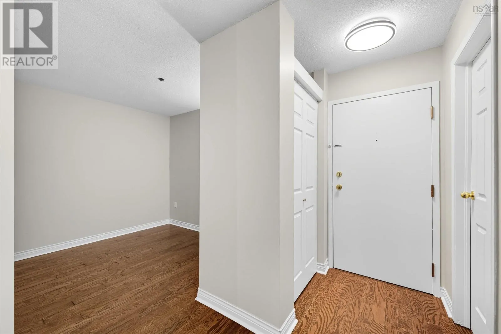 218 3700 John Parr Drive