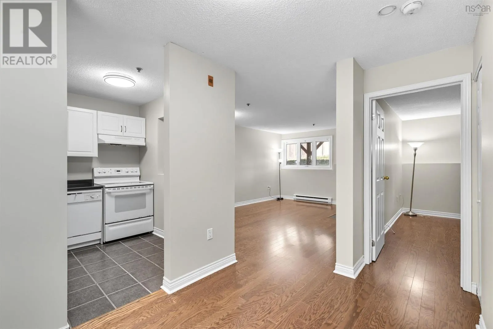 218 3700 John Parr Drive
