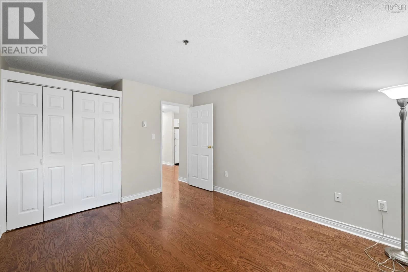 218 3700 John Parr Drive