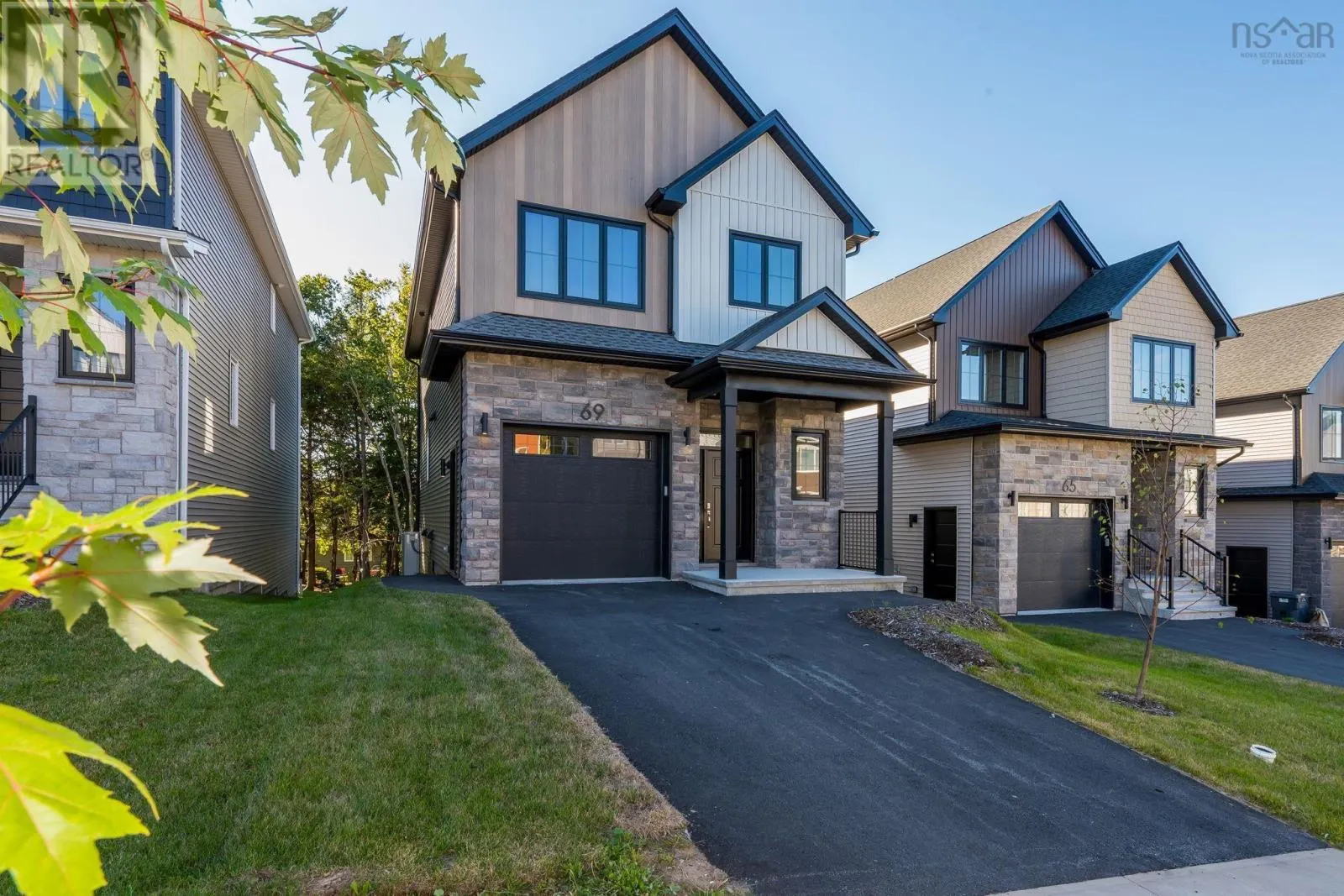 PC32 69 Pearlgarden Close