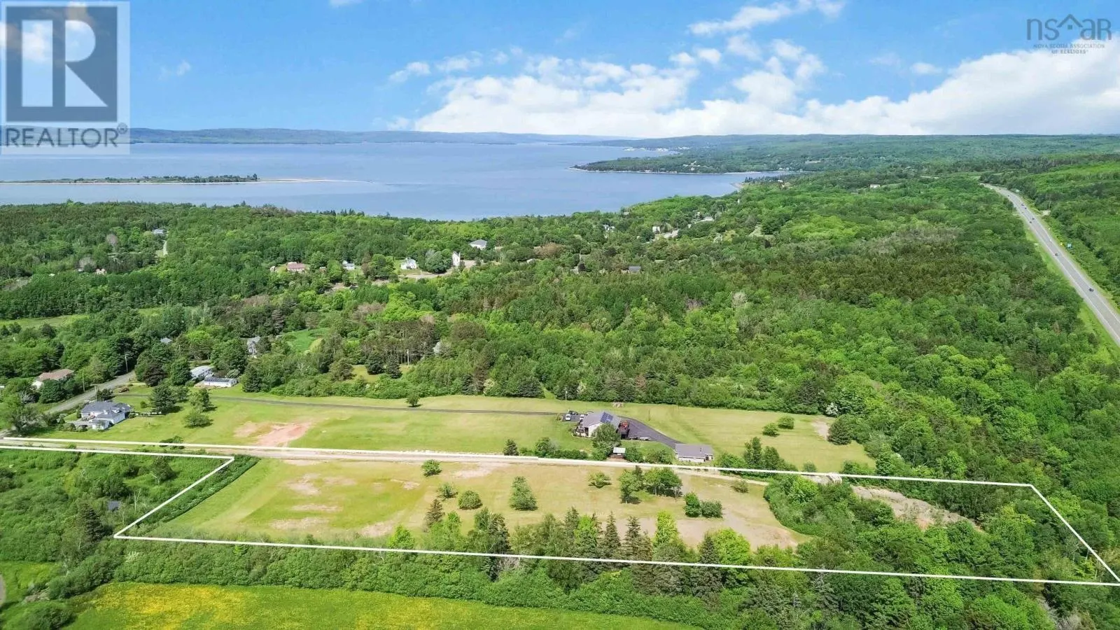 lot 3 & 4 West Old Post Road