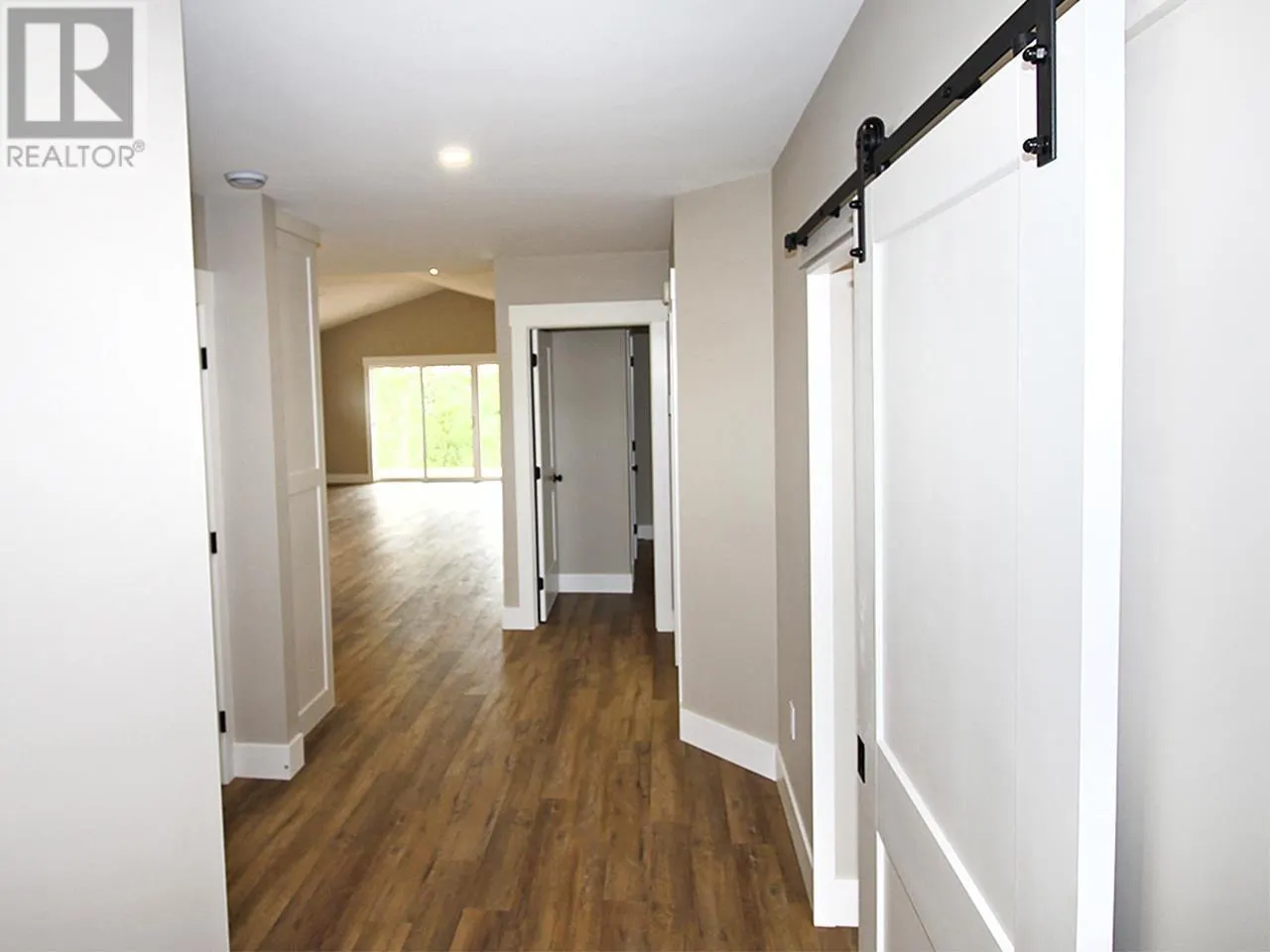 80 Holmes Lane