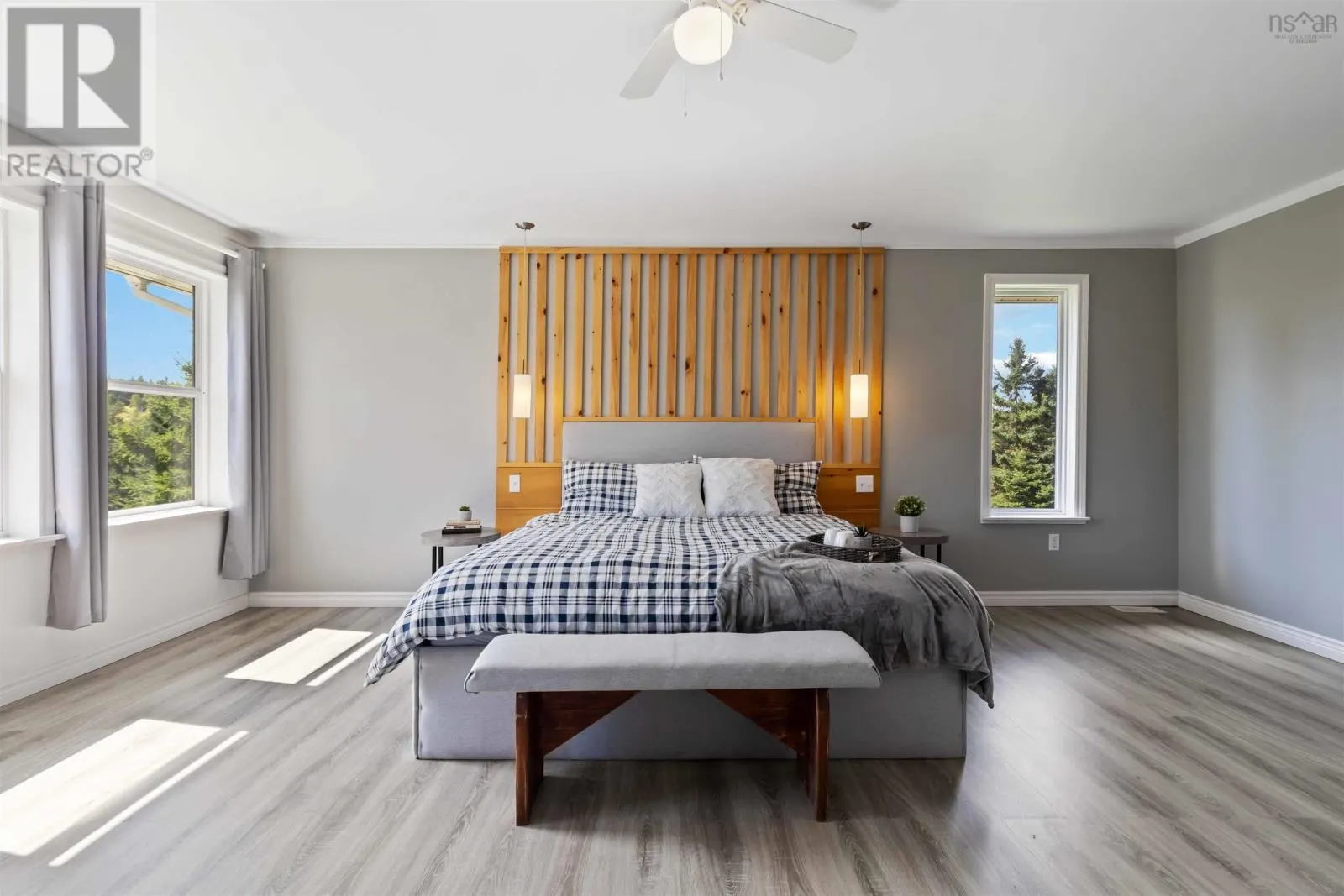 48 Schooner Landing Road
