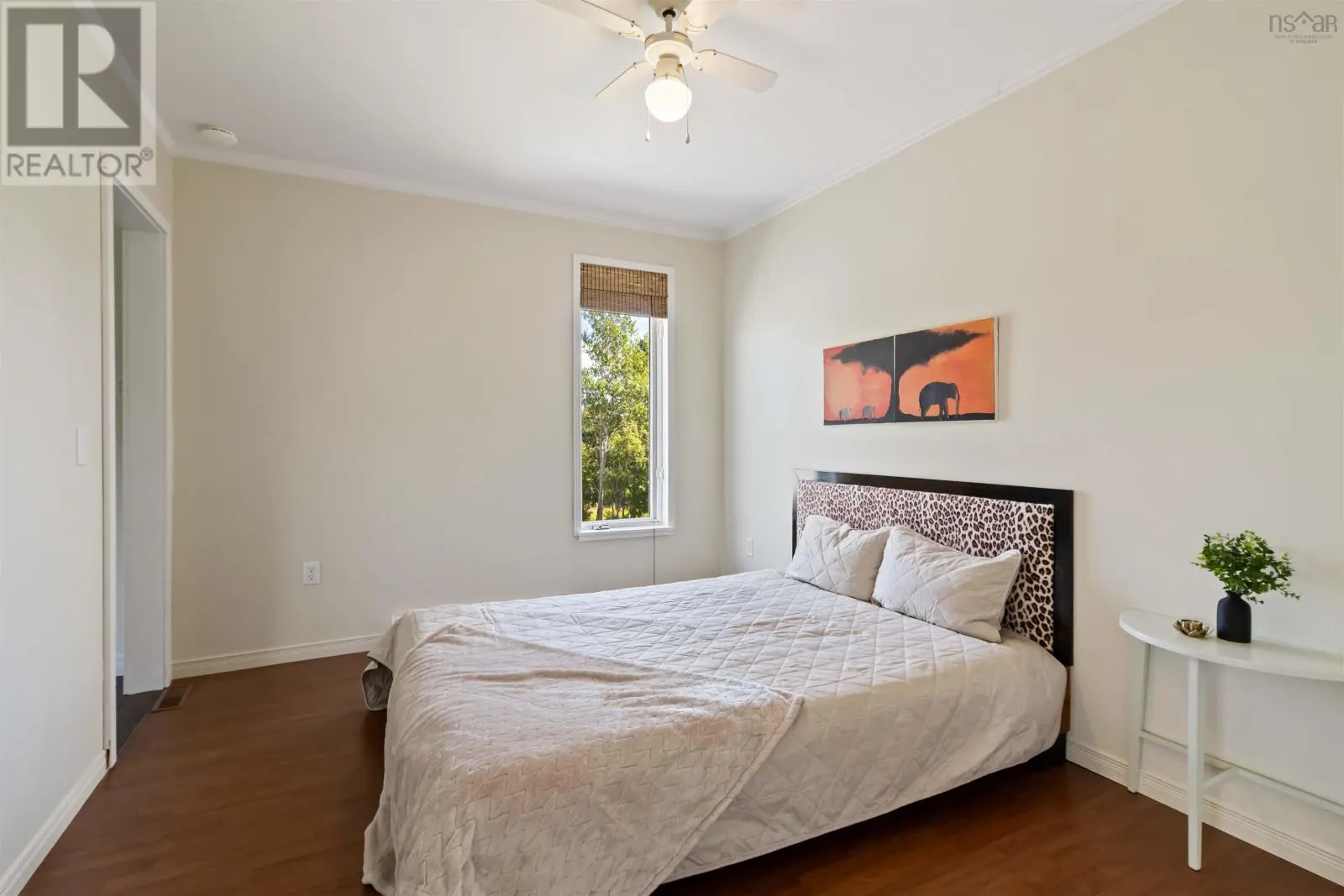48 Schooner Landing Road