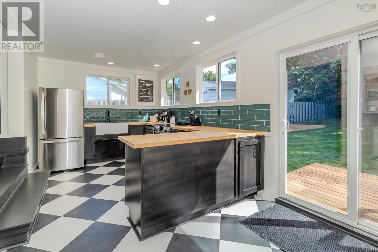 28 Ranna Drive
