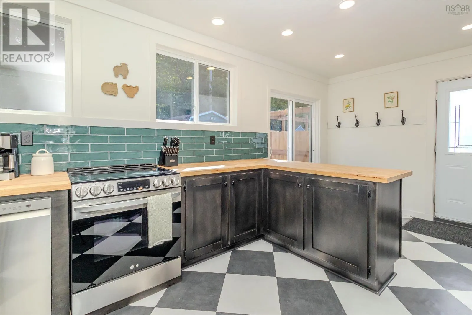 28 Ranna Drive