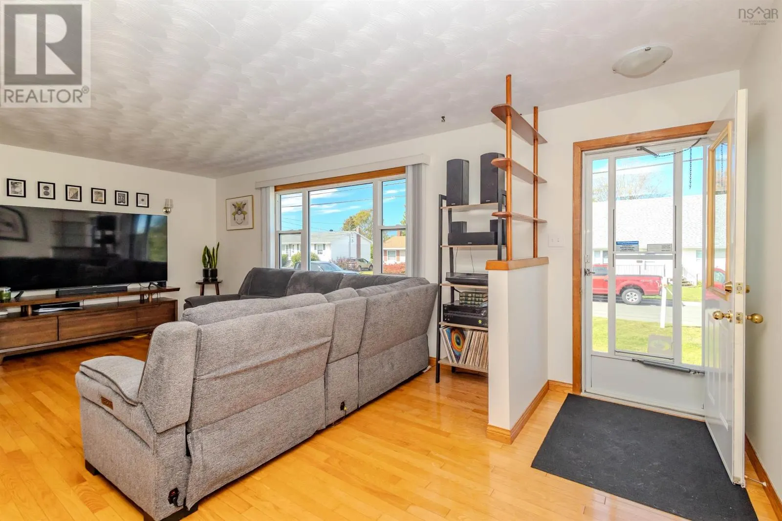 28 Ranna Drive