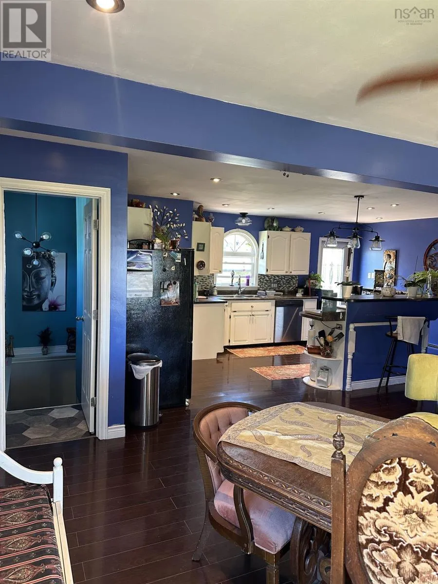 323 Pomquet Point One Road
