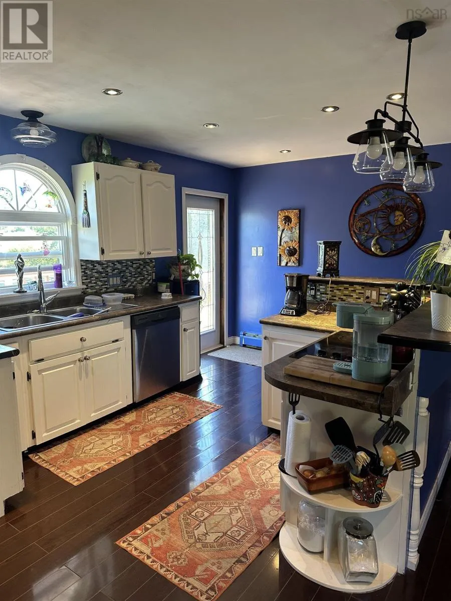 323 Pomquet Point One Road