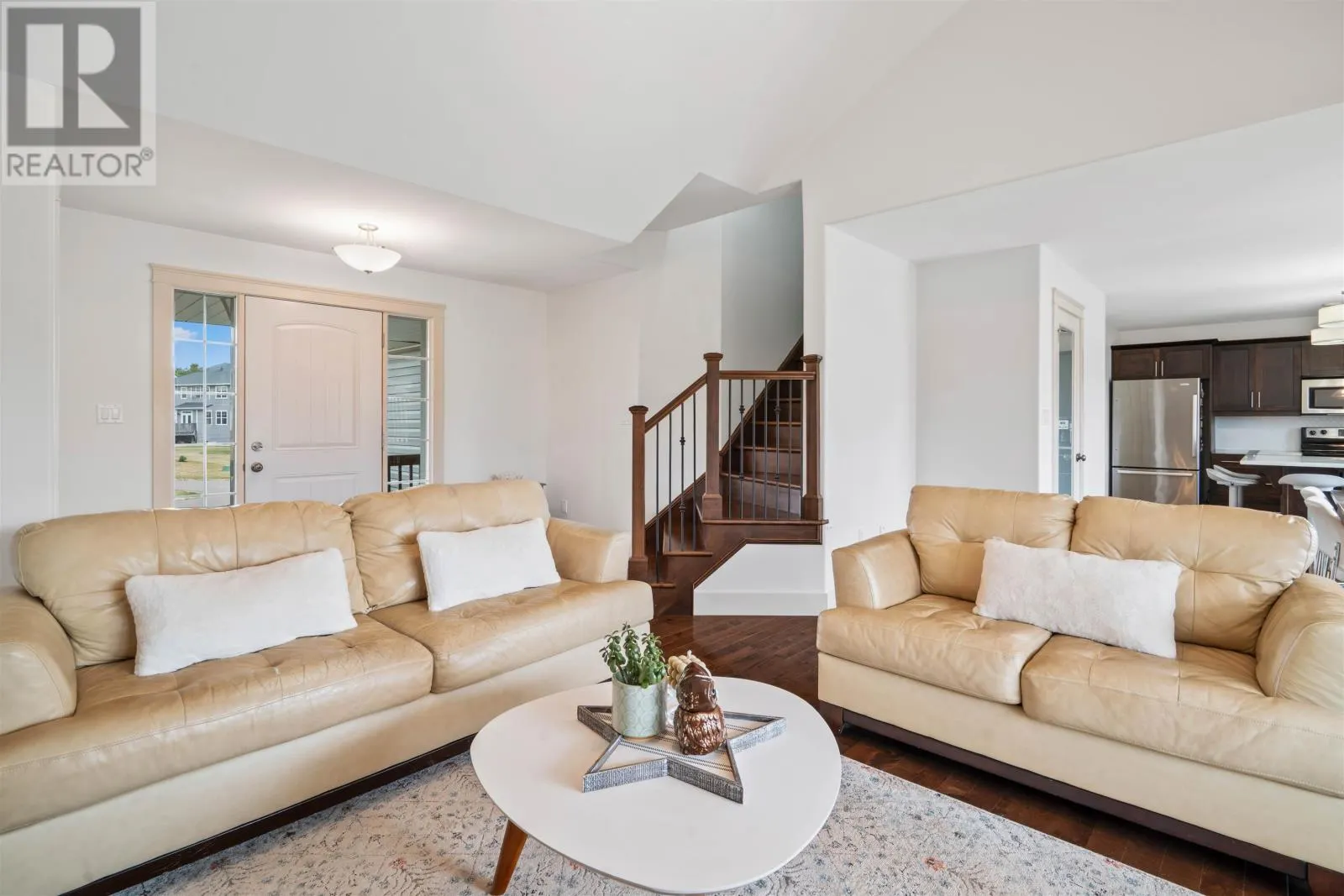 11 Lily Court