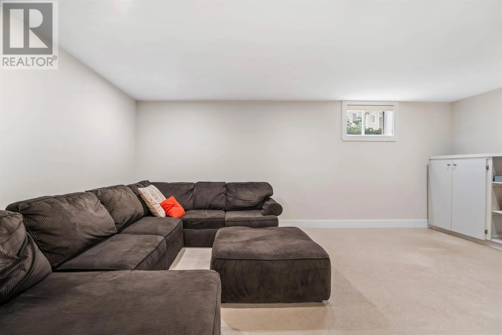 11 Lily Court