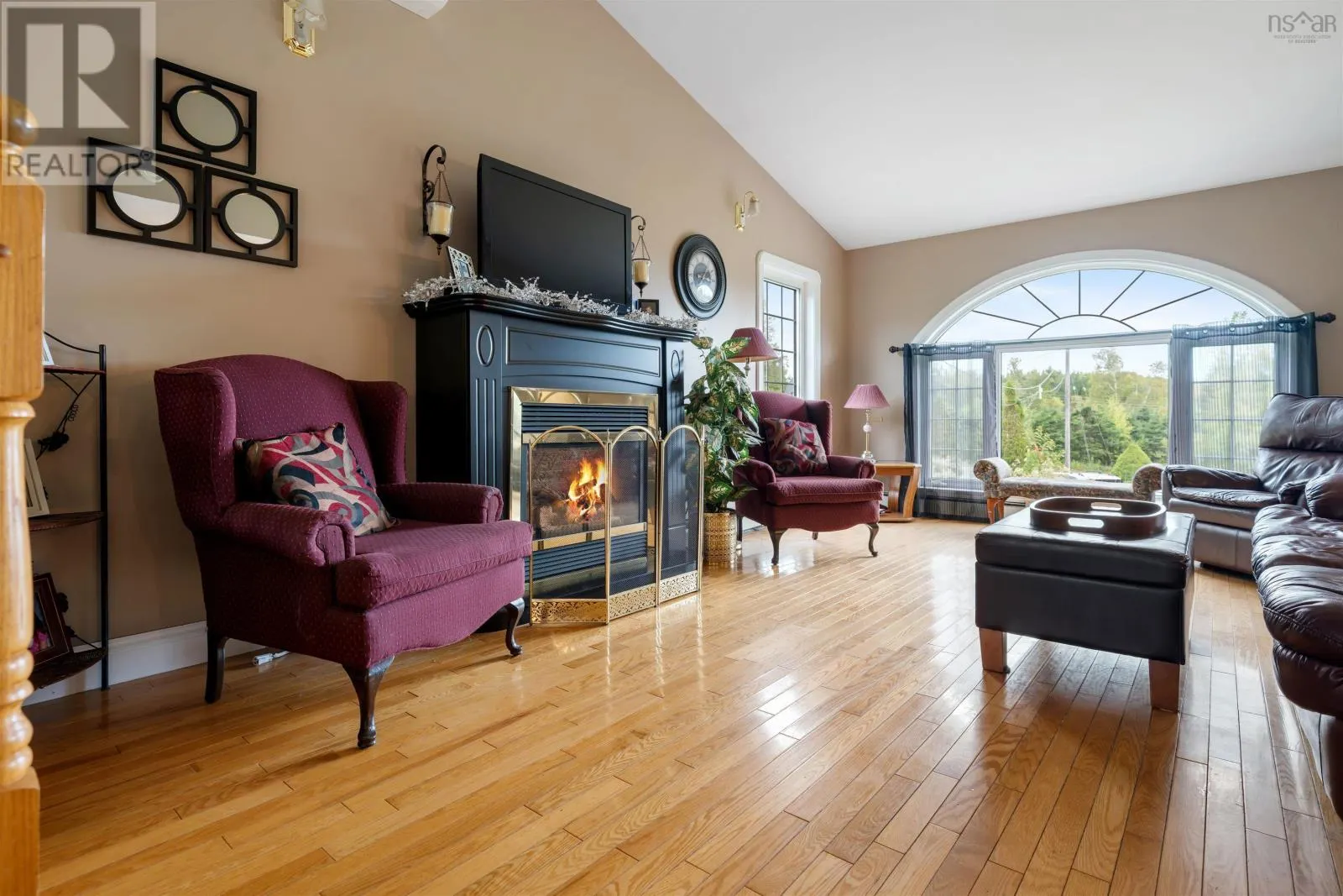 55 Pleasant Drive