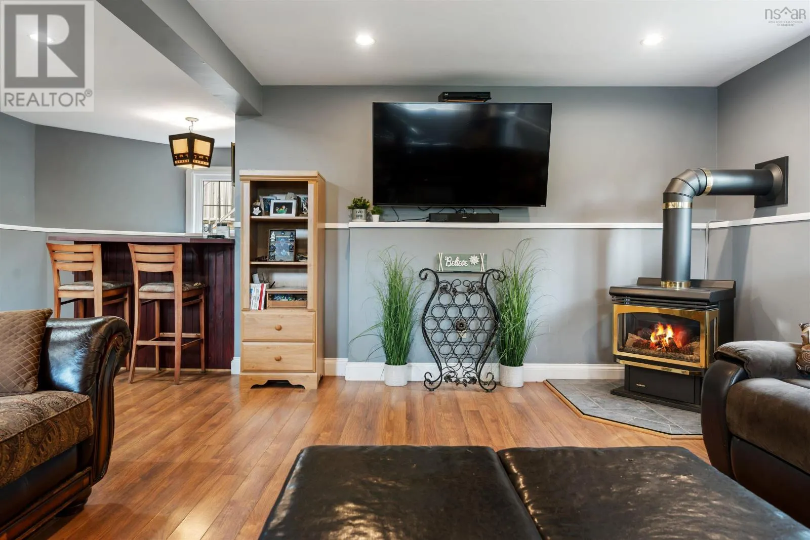 55 Pleasant Drive