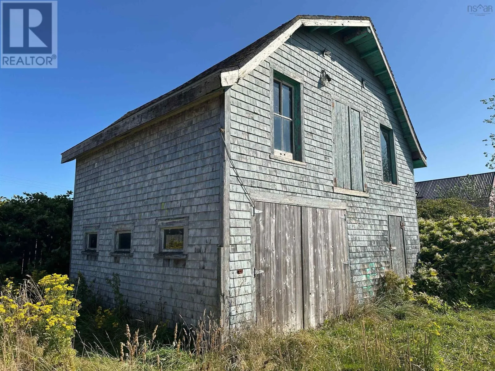 11 Kirk Street