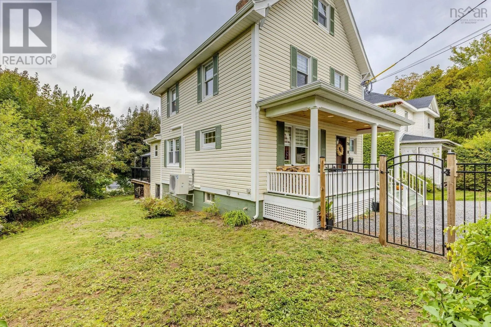 126 Hillcrest Avenue