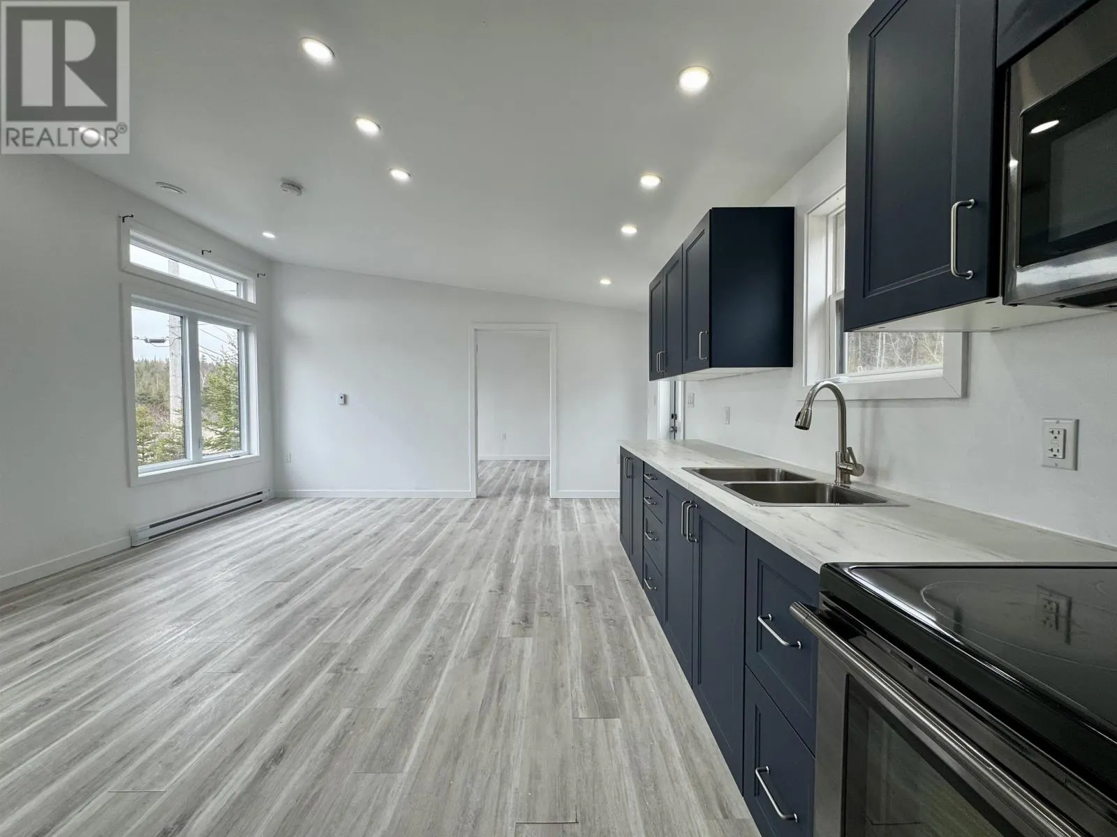 16 McNamara Bend