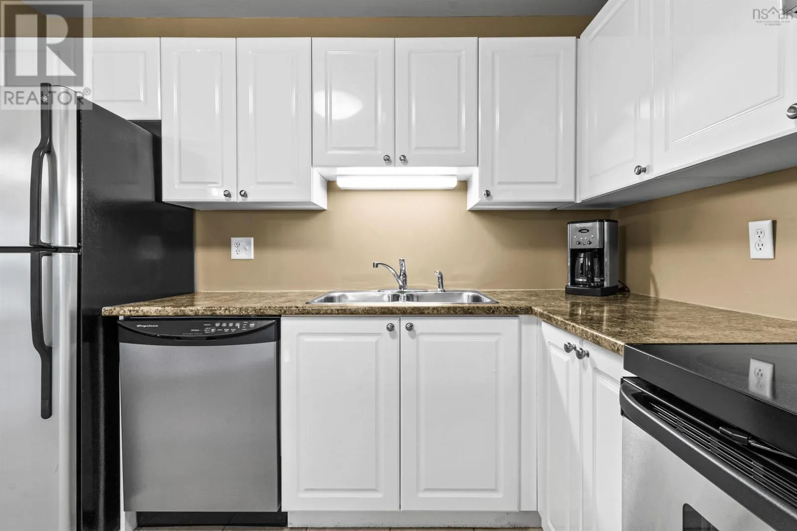 103 116 Larry Uteck Boulevard