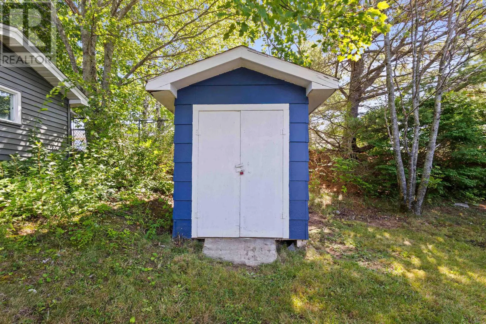 49 Raymond Drive