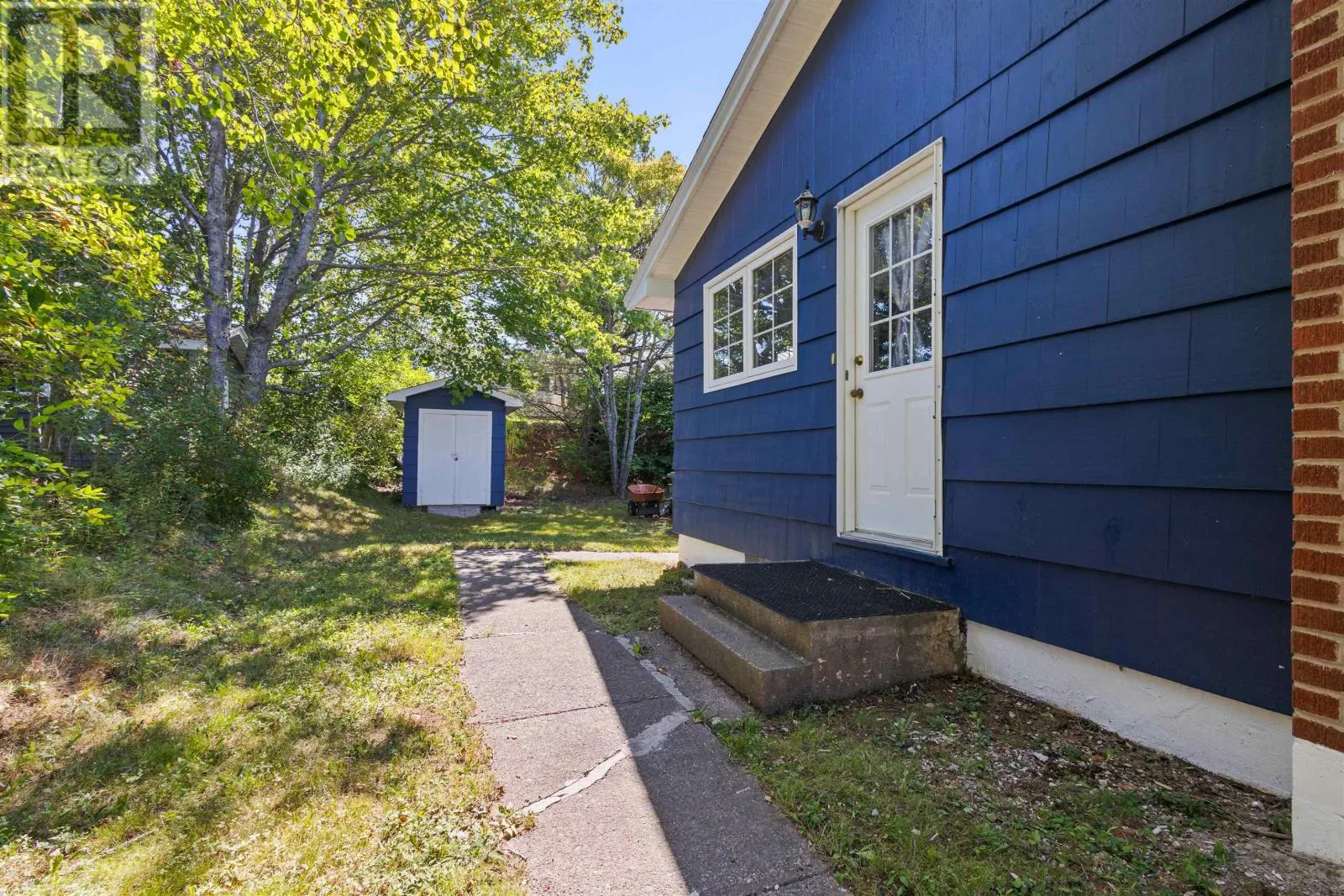 49 Raymond Drive