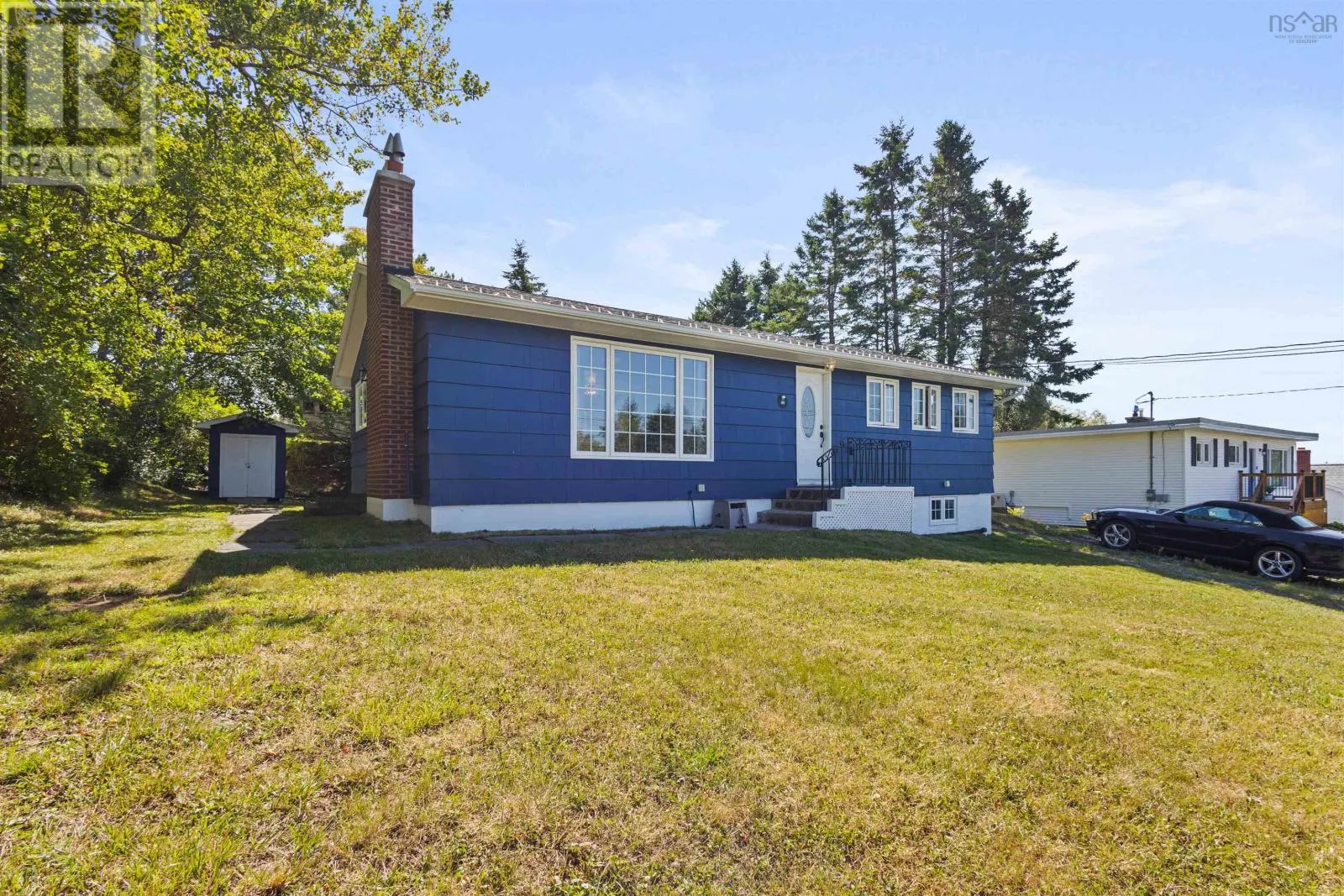 49 Raymond Drive