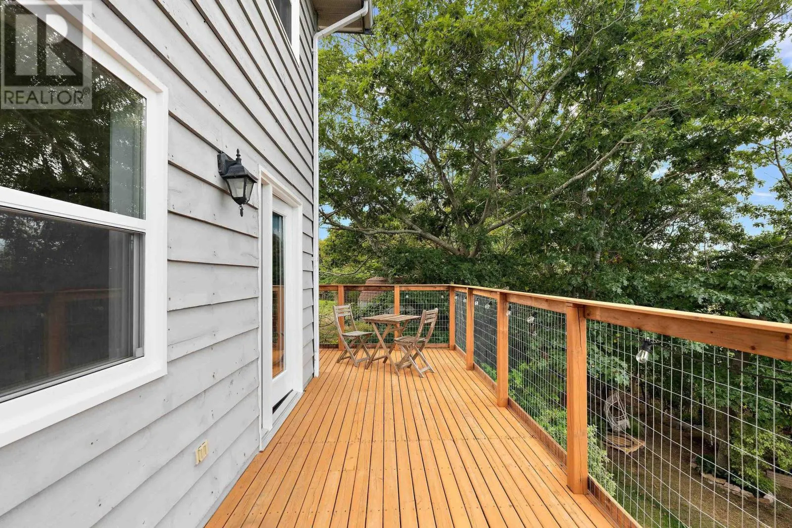 18 Bryden Avenue