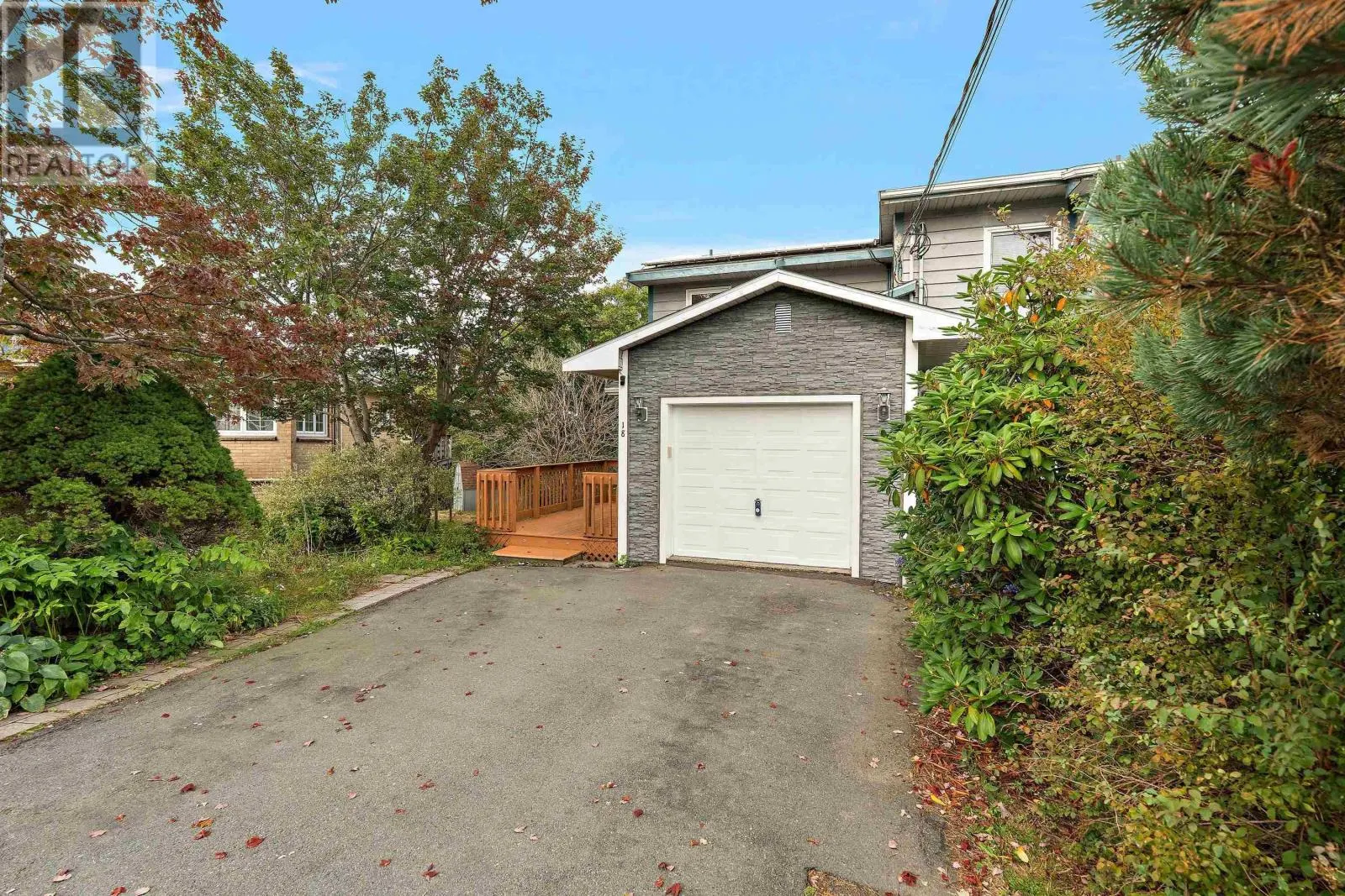 18 Bryden Avenue