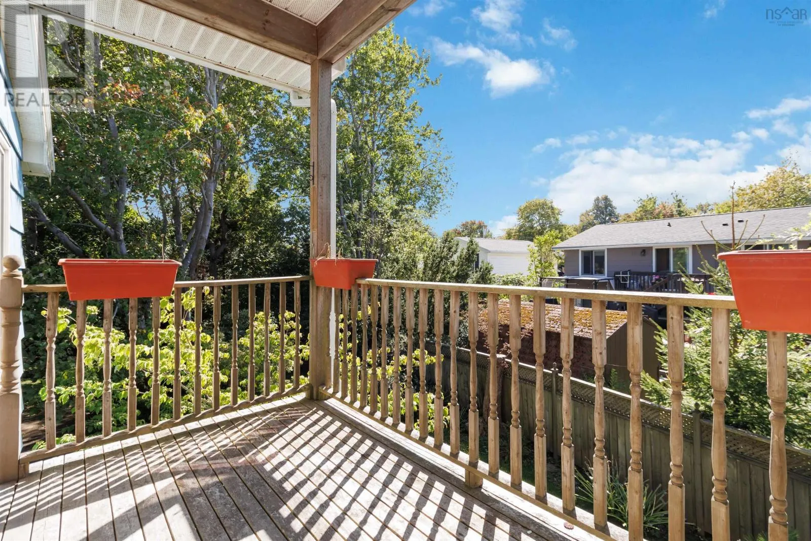 16 Bobolink Street
