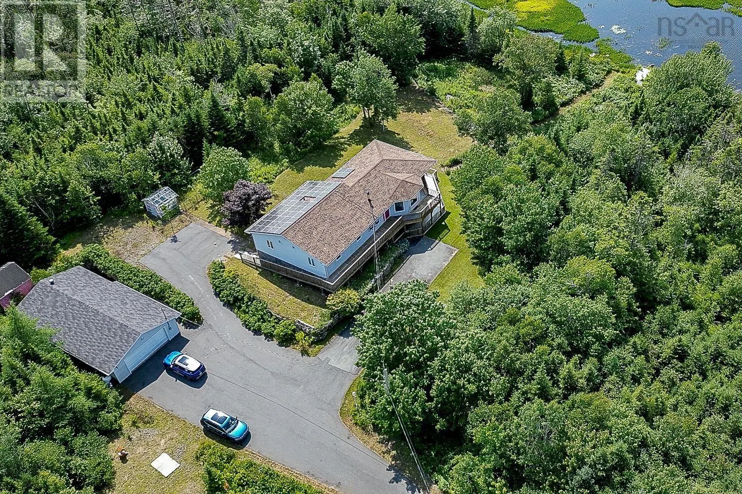 80 Stoney Beach Road