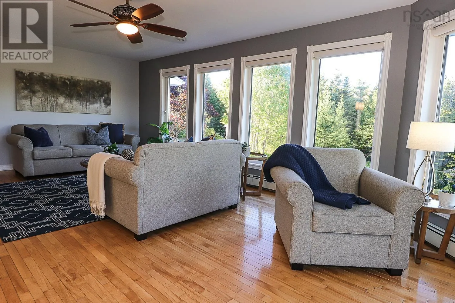 80 Stoney Beach Road