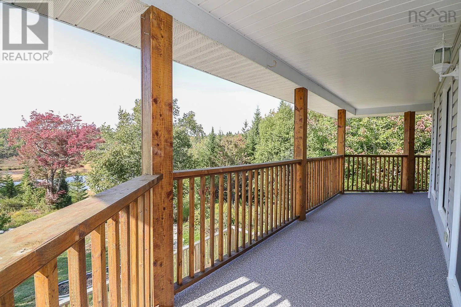 80 Stoney Beach Road