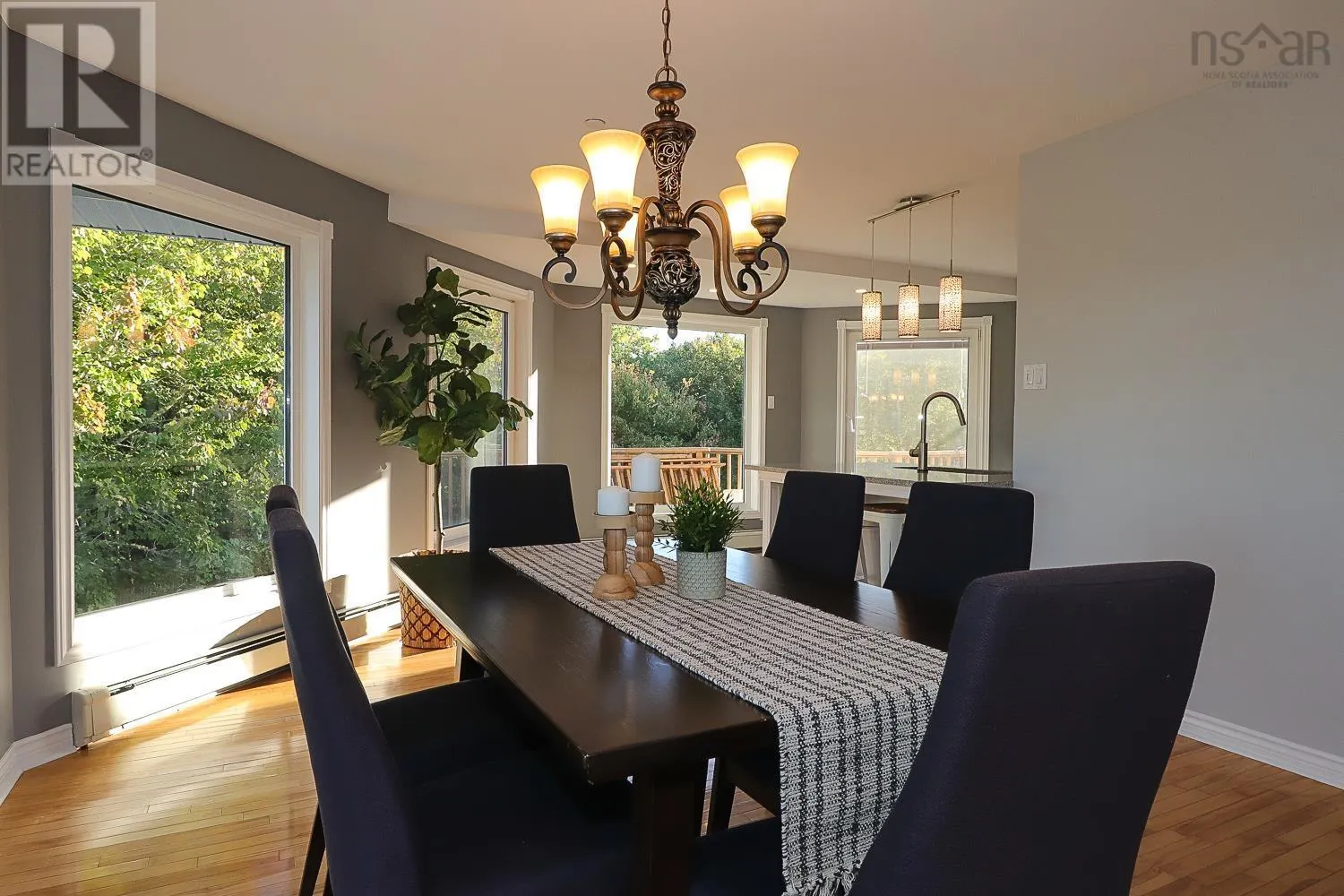 80 Stoney Beach Road
