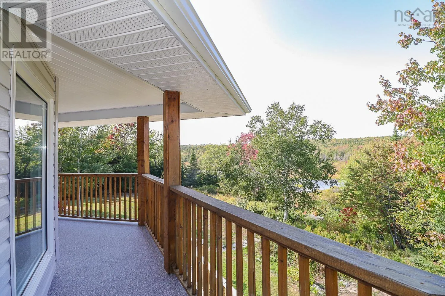 80 Stoney Beach Road