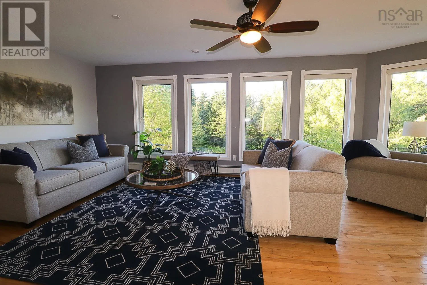 80 Stoney Beach Road