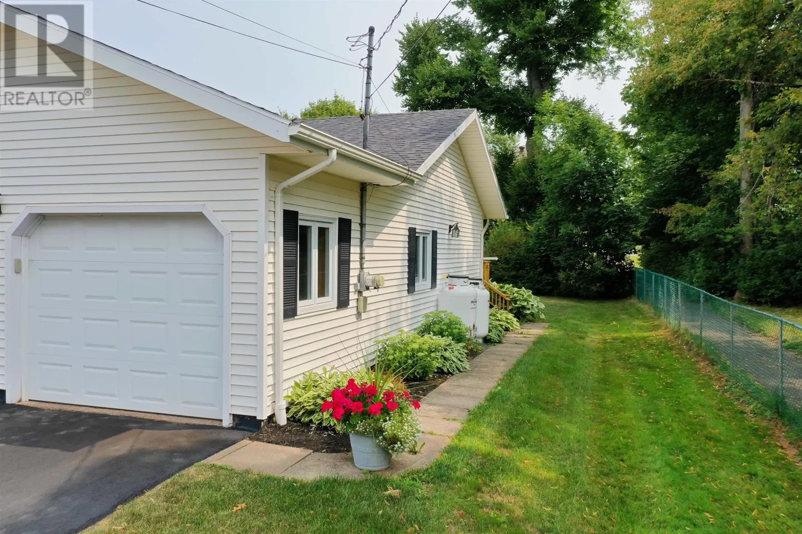 30 Westwood Crescent