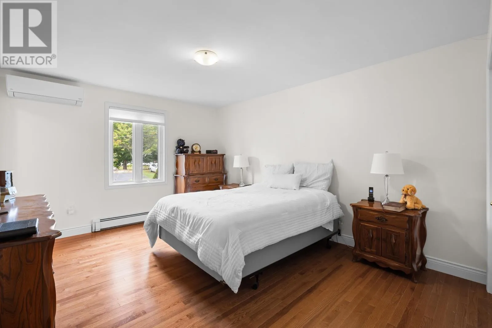 30 Westwood Crescent