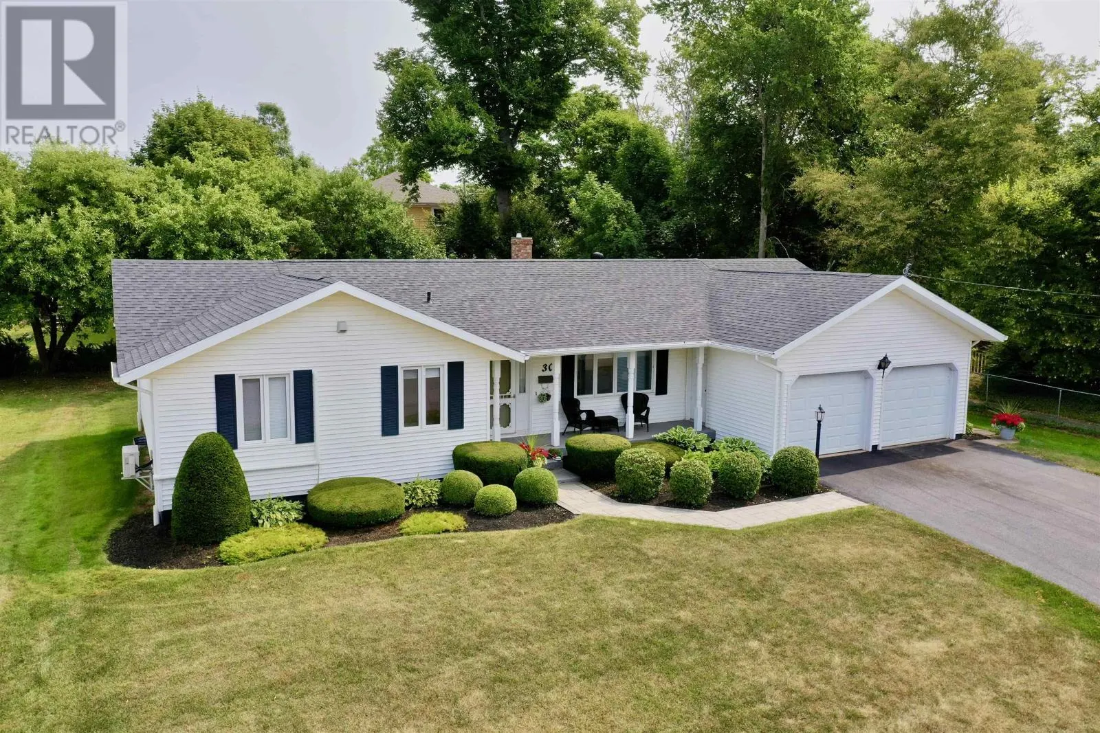 30 Westwood Crescent