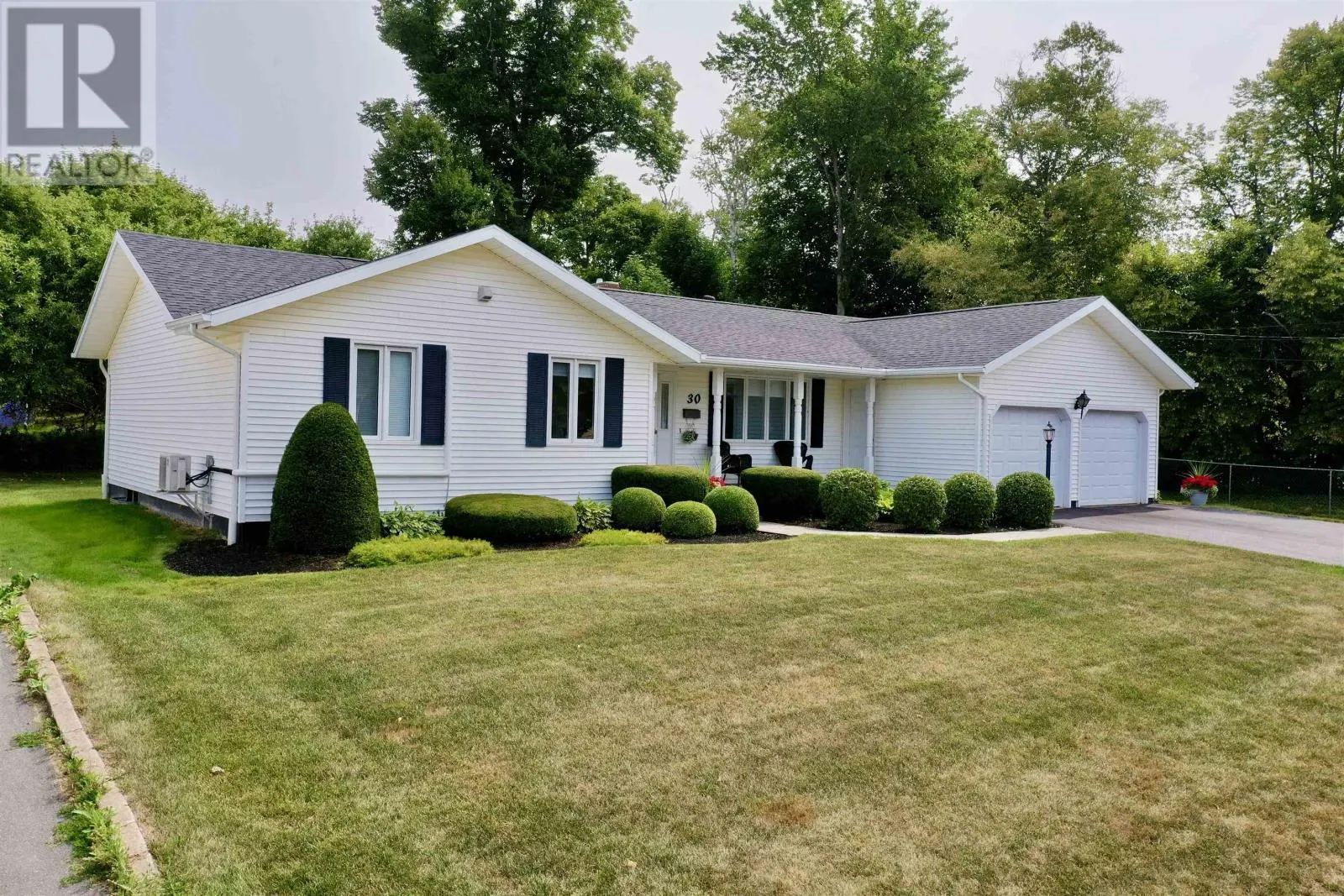 30 Westwood Crescent