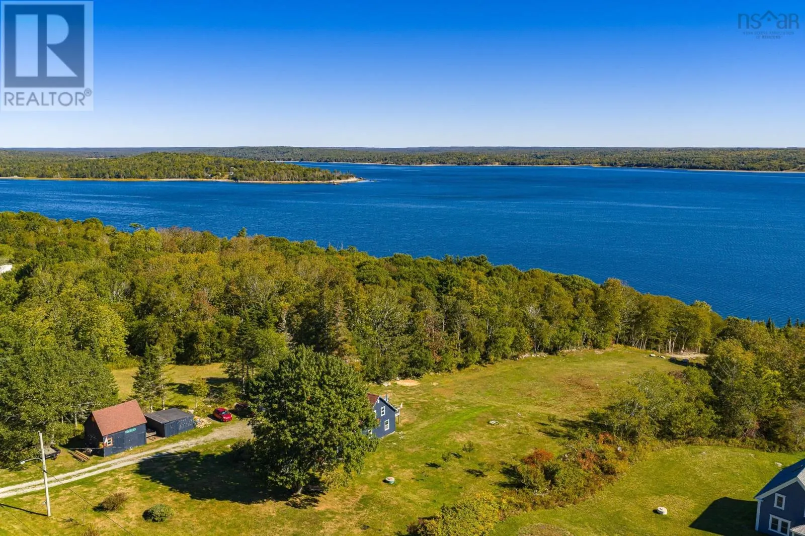 5100 Sandy Point Roads