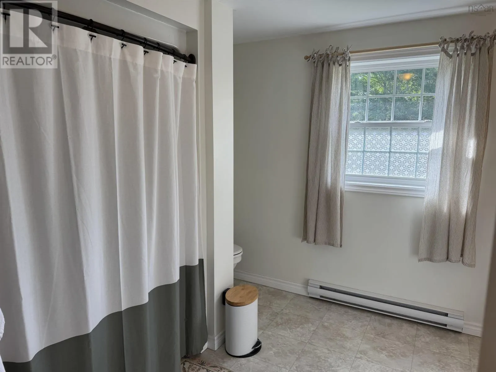 71 Harbourview Road