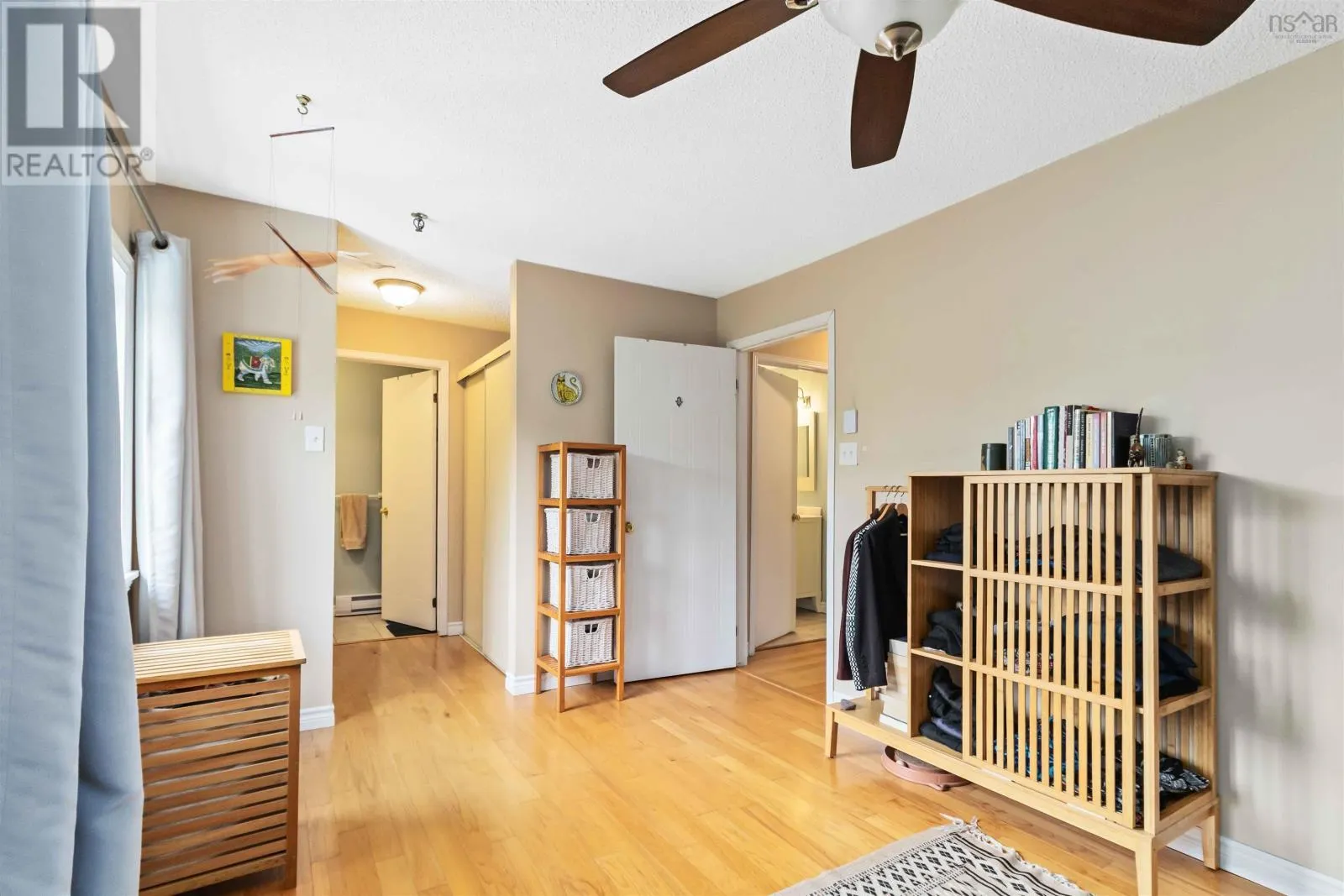 401 12 Spinnaker Drive