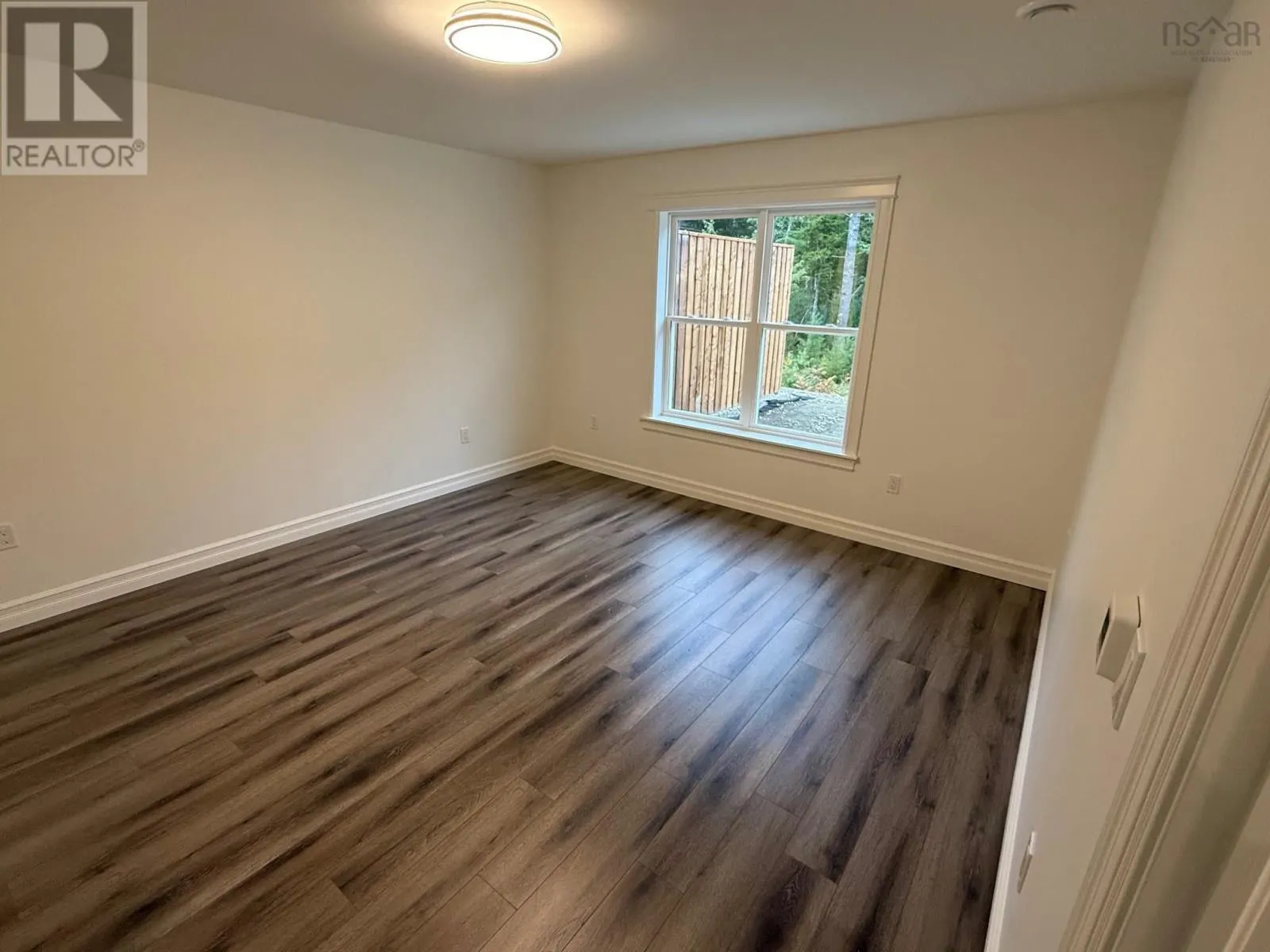 473 GLEN ALLAN Drive