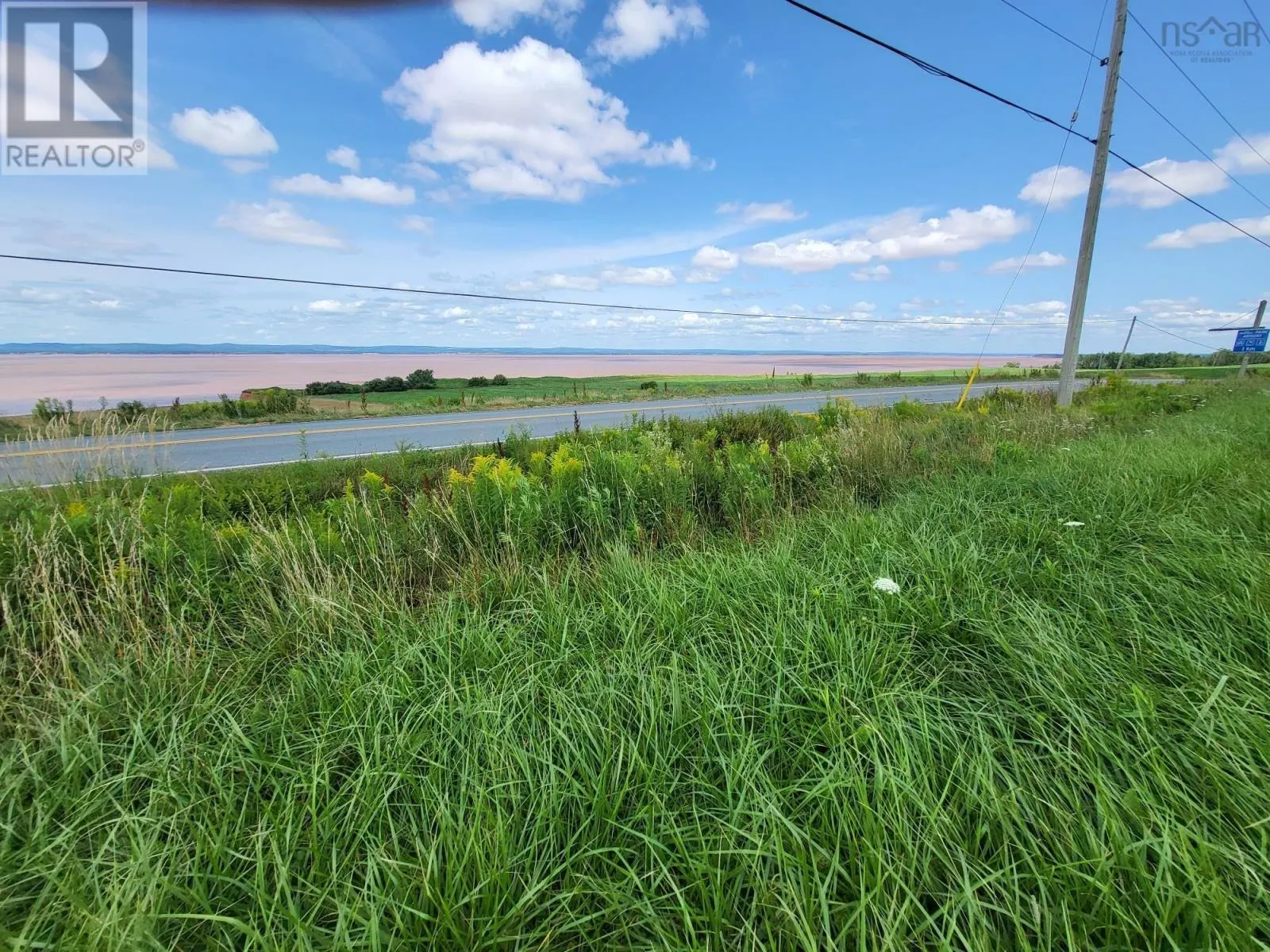 Lot 1 Highway 215