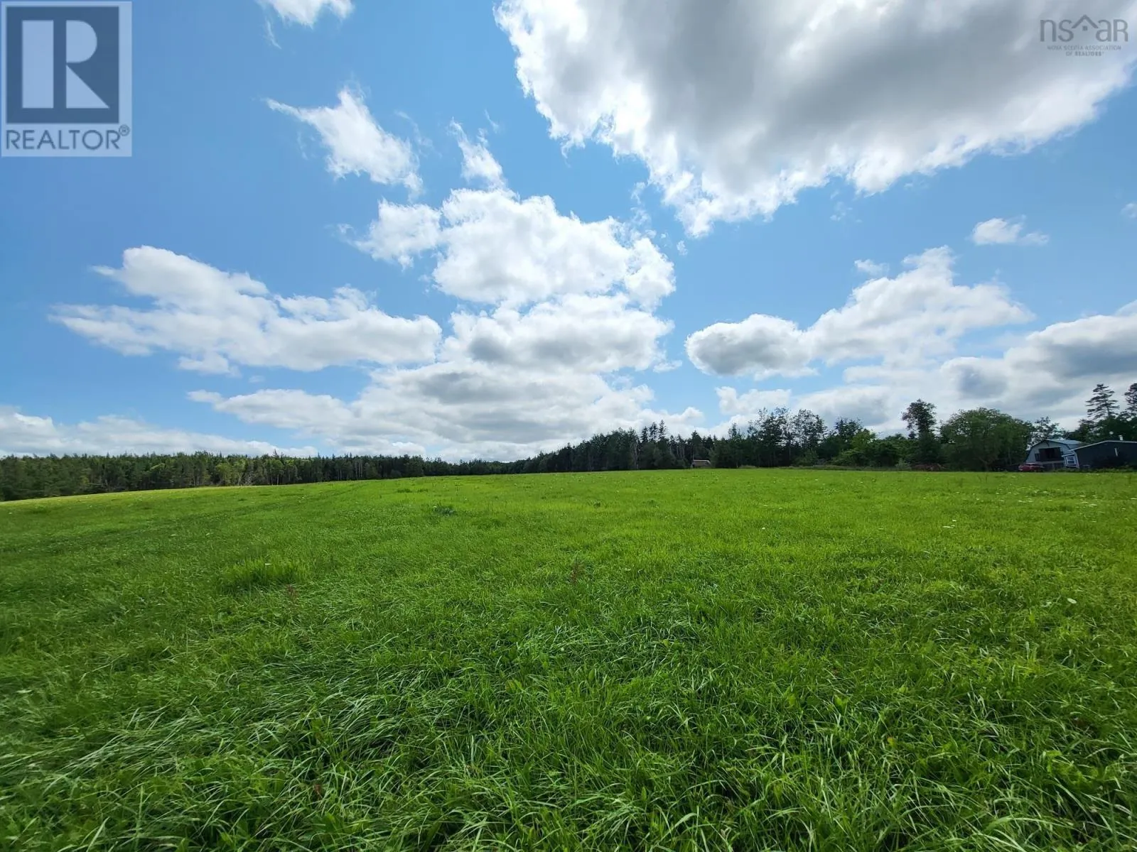 Lot 1 Highway 215