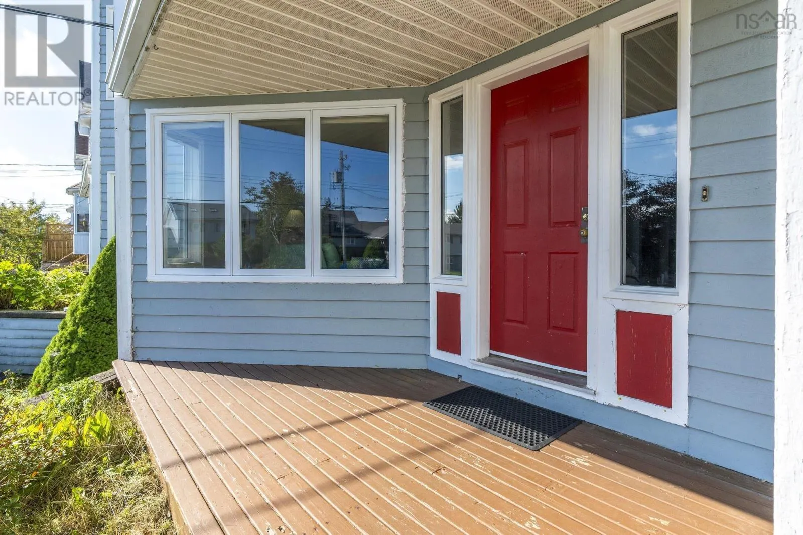 53 Governors Lake Drive