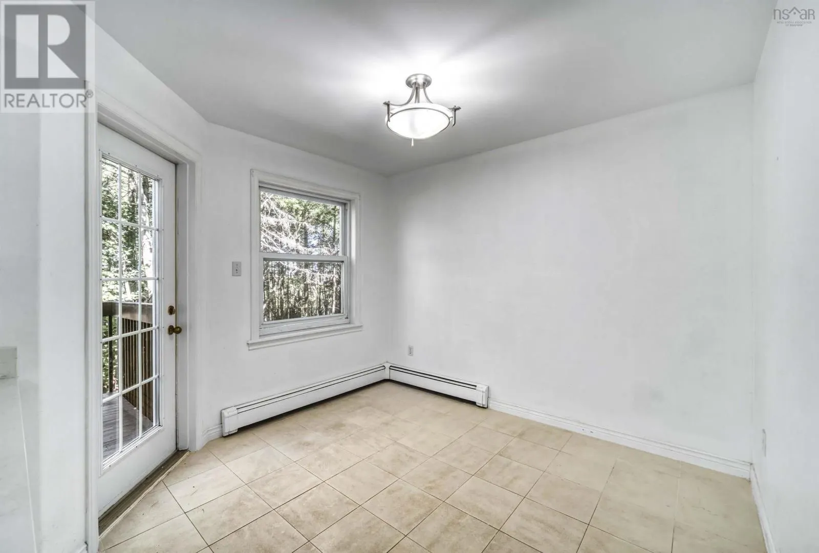 77 Amin Street