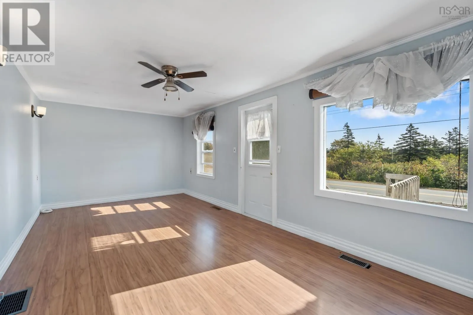 4405 Highway 217