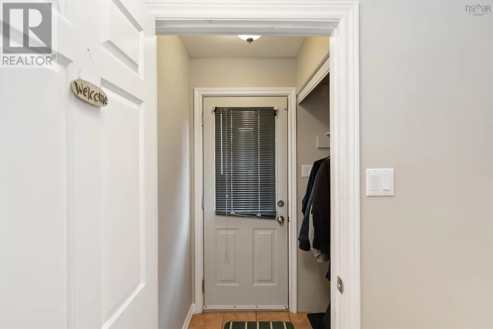 123B Adelaide Avenue